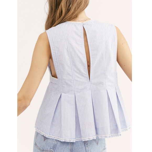 🌿FREE PEOPLE TOP🌿 - Picture 2 of 4